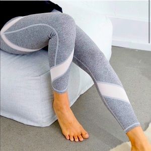 Aerie AE Move High Waisted 7/8 legging